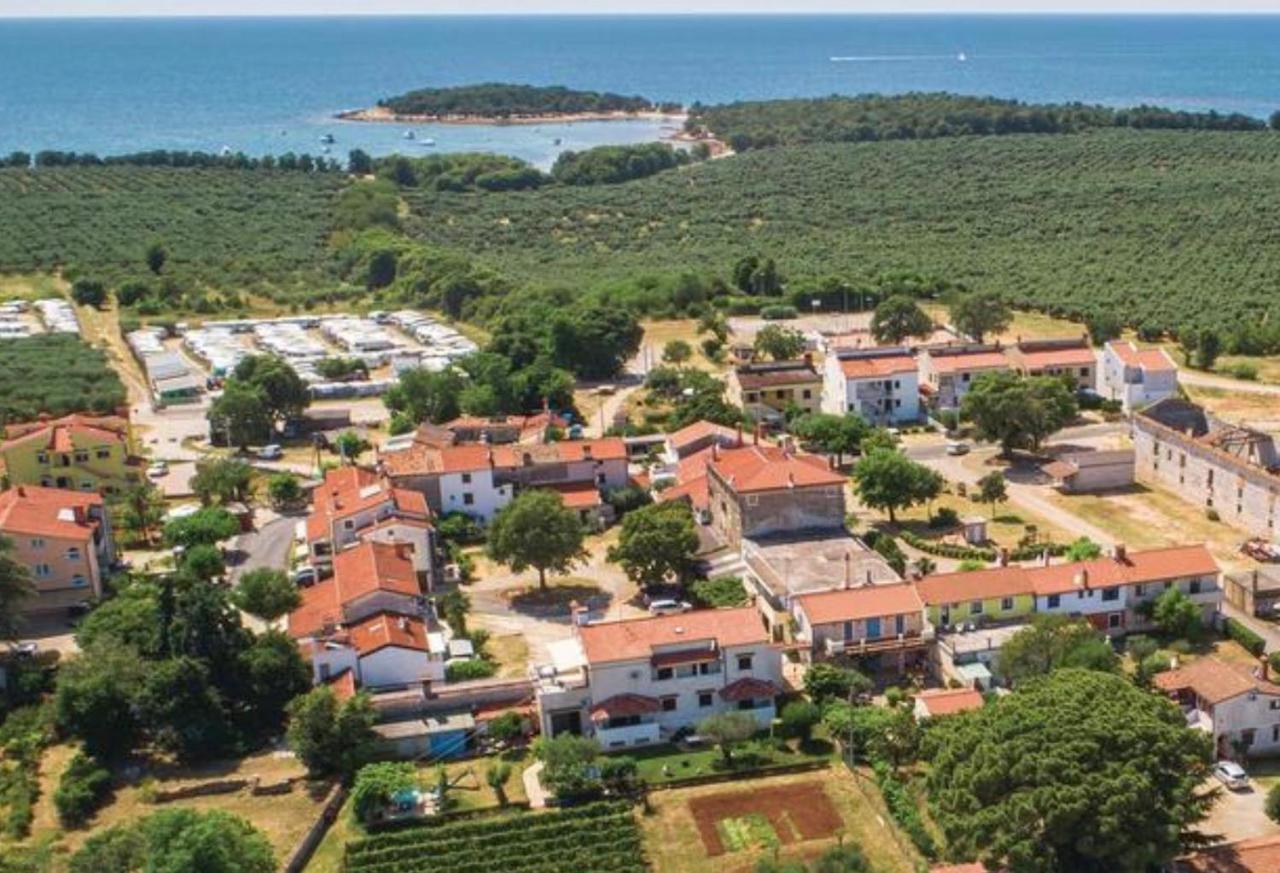 Apartments Vojvoda Porec Bagian luar foto